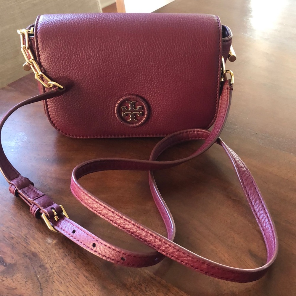 Crossbody bag